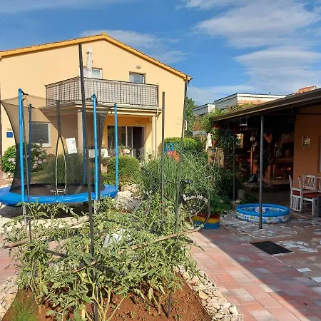 Apartment Beti