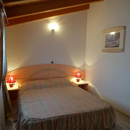 Beti * Porec